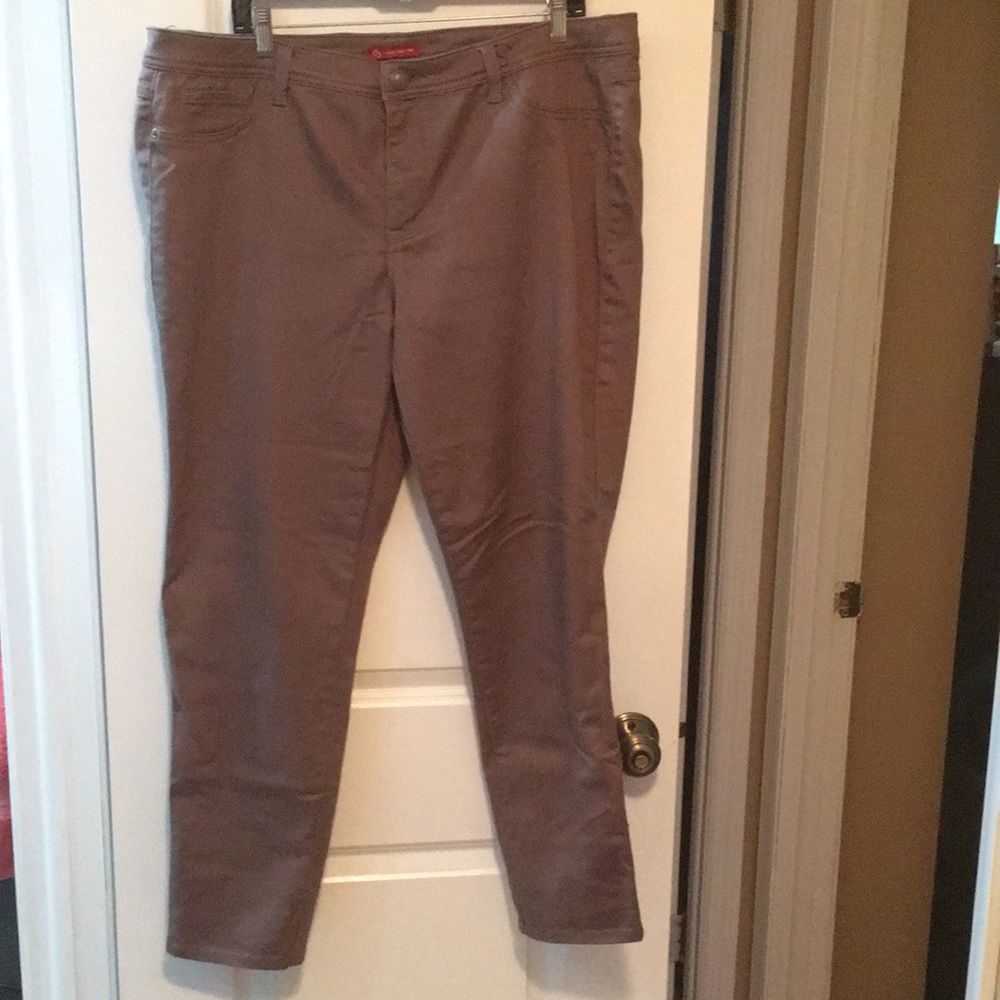Grey pants - Size 18